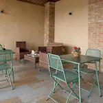 Be Langhe In Monforte - Di Cascina Монфорте-д'Альба