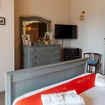 Be Langhe In Monforte - Di Cascina Πανσιόν Monforte dʼAlba