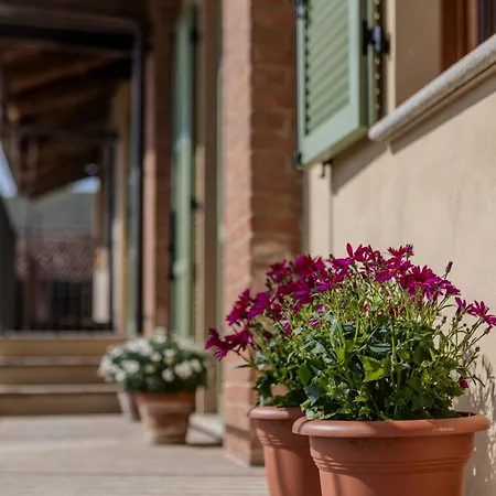 Πανσιόν Be Langhe In Monforte - Di Cascina