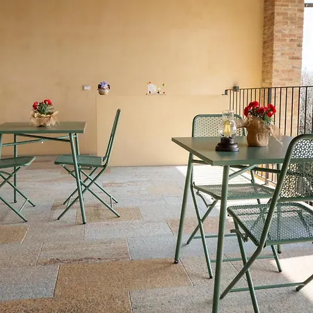 Vendégház Be Langhe In Monforte - Di Cascina