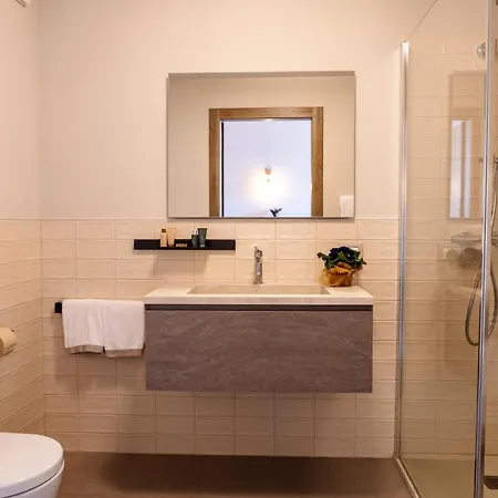 Be Langhe In Monforte - Di Cascina Πανσιόν 3*