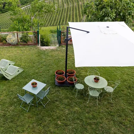 Be Langhe In Monforte - Di Cascina Vendégház