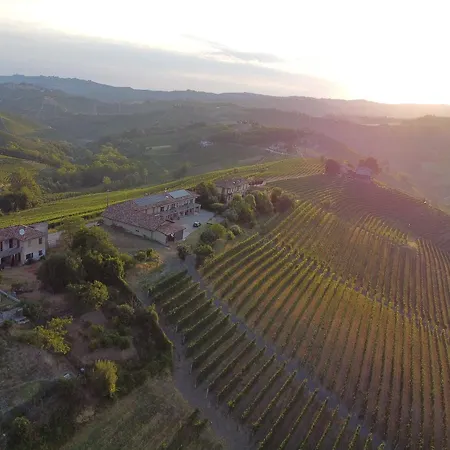 Be Langhe In Monforte - Di Cascina 3*