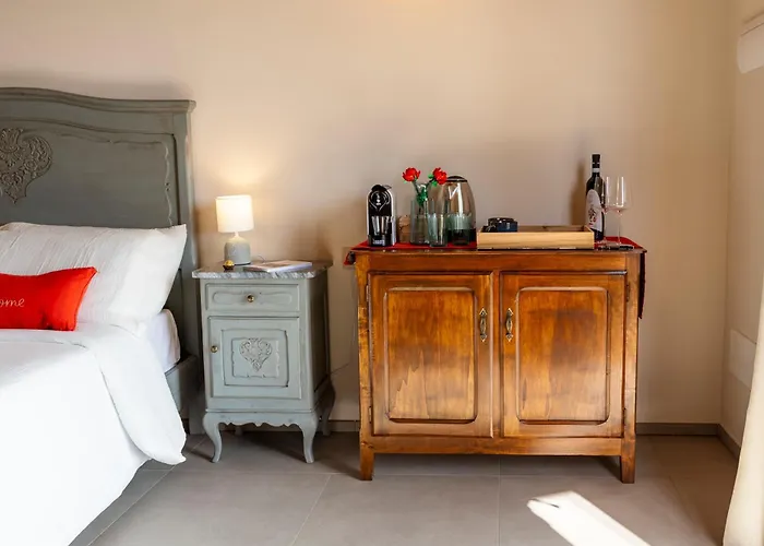 Be Langhe Monforte - Di Cascina Konukevi