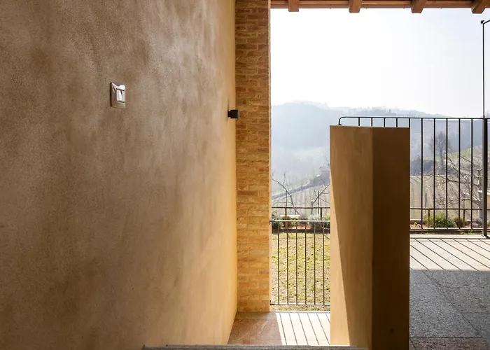 Be Langhe Monforte - Di Cascina Konukevi Monforte dʼAlba