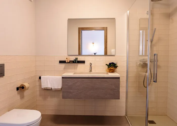 Be Langhe Monforte - Di Cascina Gasthuis 3*